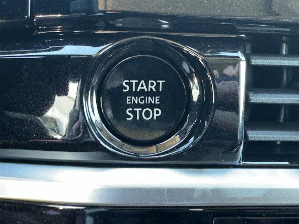 New 2025 Nissan Pathfinder Platinum w/ Cargo Package image 26