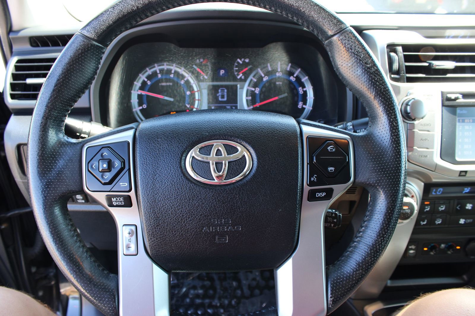 Used 2015 Toyota 4Runner Limited image 13