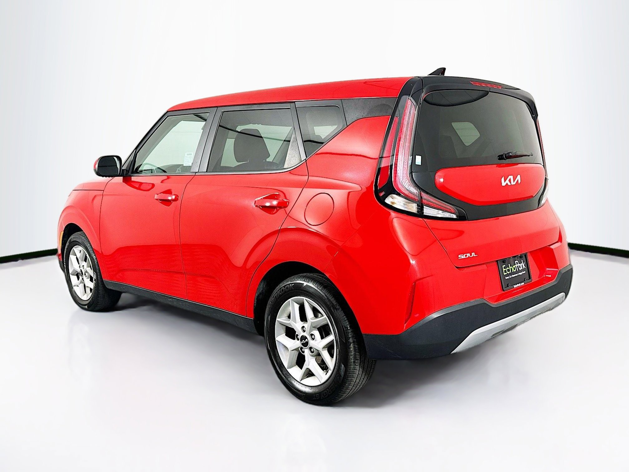 Used 2024 Kia Soul LX w/ Option Group 015 image 5