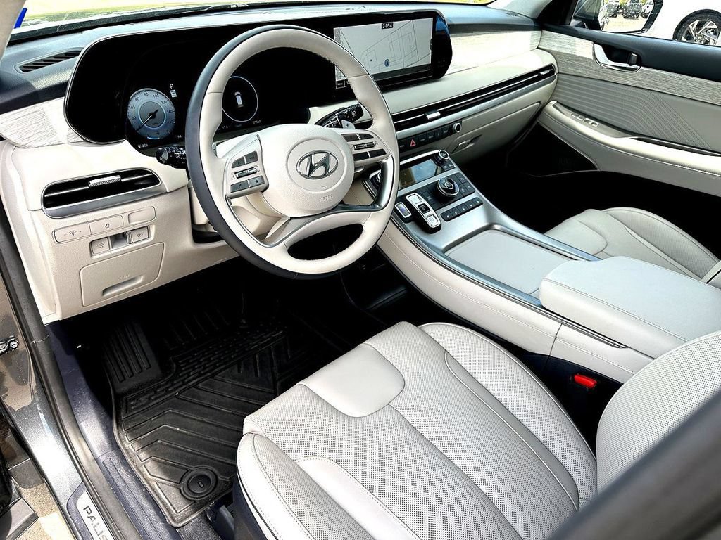 Used 2024 Hyundai Palisade Calligraphy FWD image 16