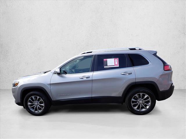 Used 2019 Jeep Cherokee Latitude Plus w/ Comfort/Convenience Group image 2