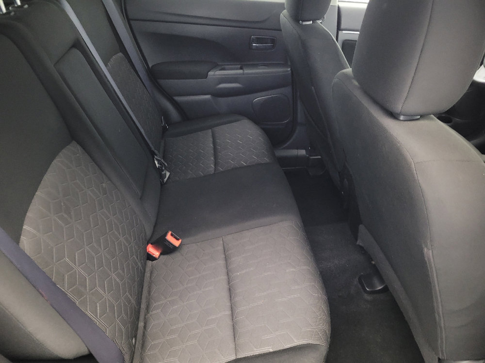 Used 2020 Mitsubishi Outlander Sport ES image 19
