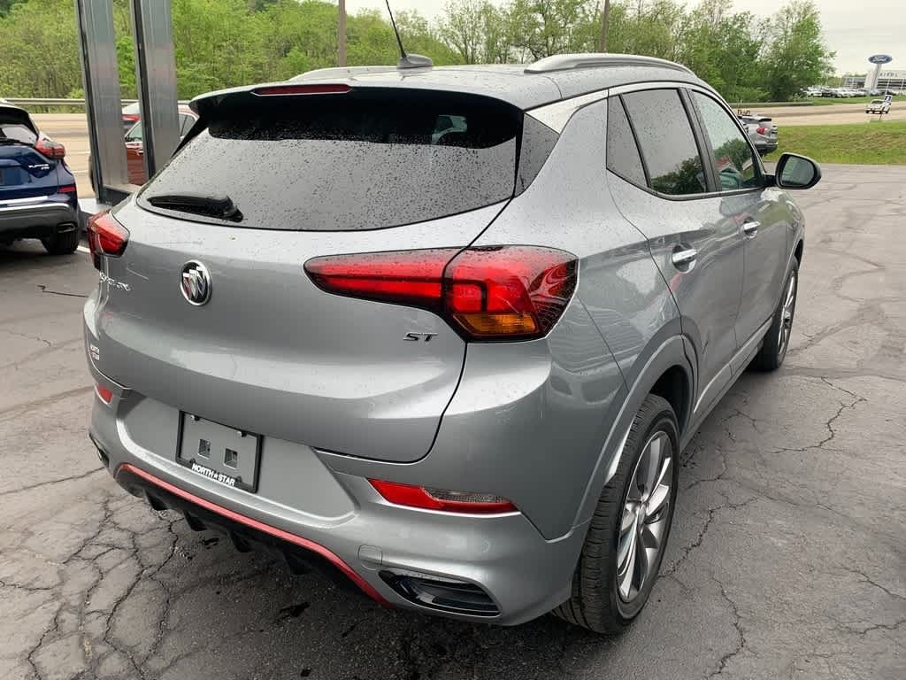 Used 2023 Buick Encore GX Select w/ Experience Buick Package AWD/4WD image 5