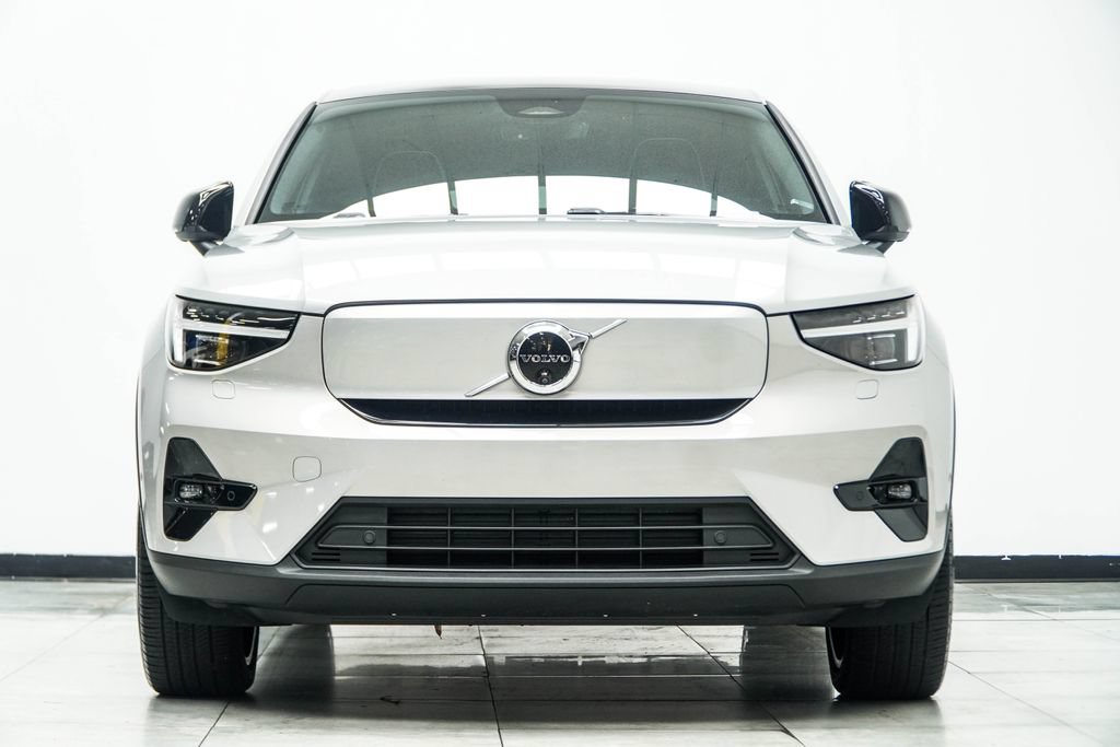 Used 2023 Volvo C40 P8 Recharge Ultimate AWD/4WD image 9