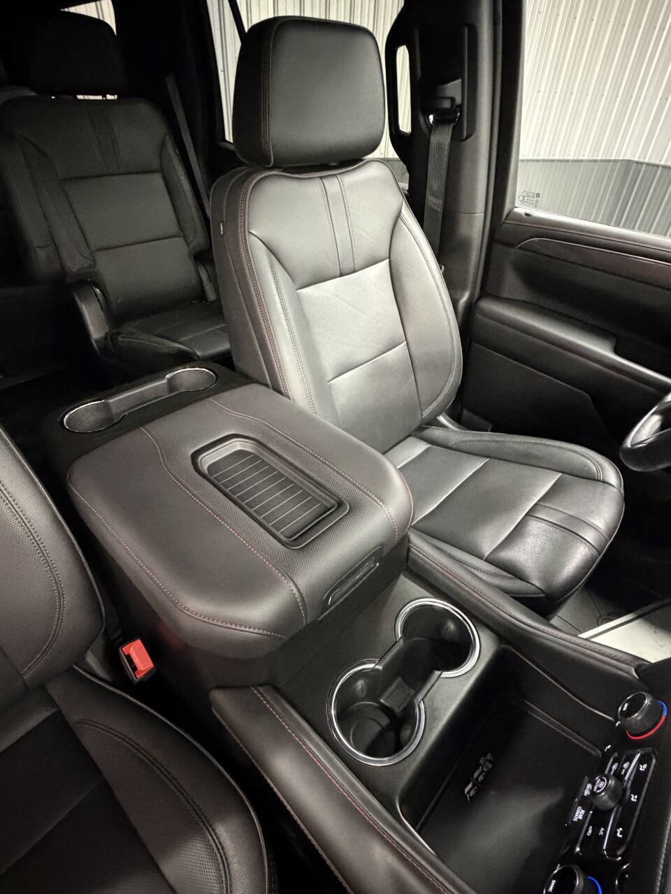 Used 2022 Chevrolet Tahoe RST w/ Sport Performance Package image 26