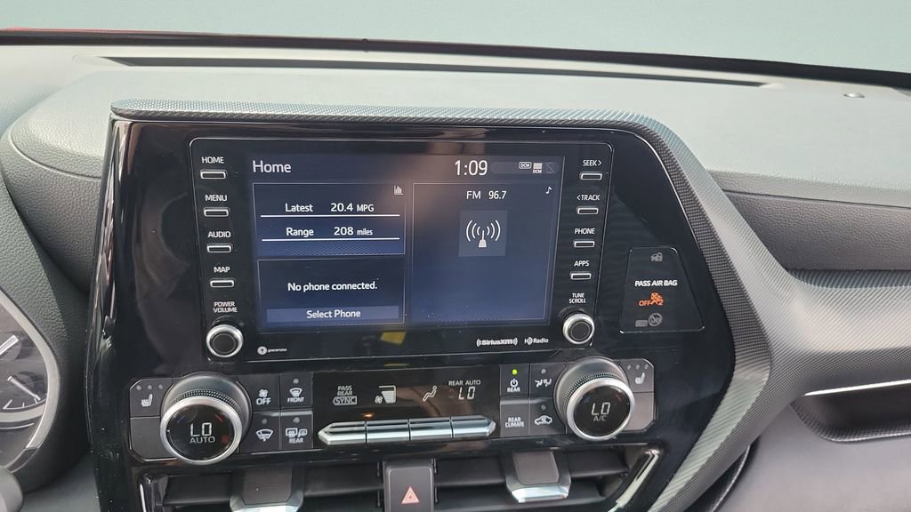 Used 2021 Toyota Highlander XSE image 15