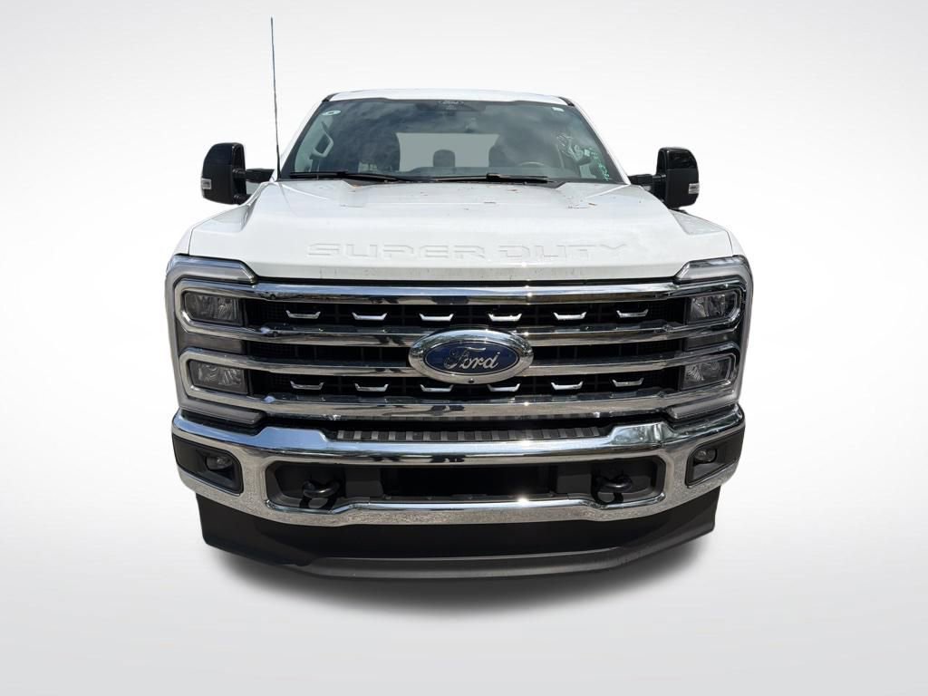 Used 2026 Ford F250 Lariat image 3