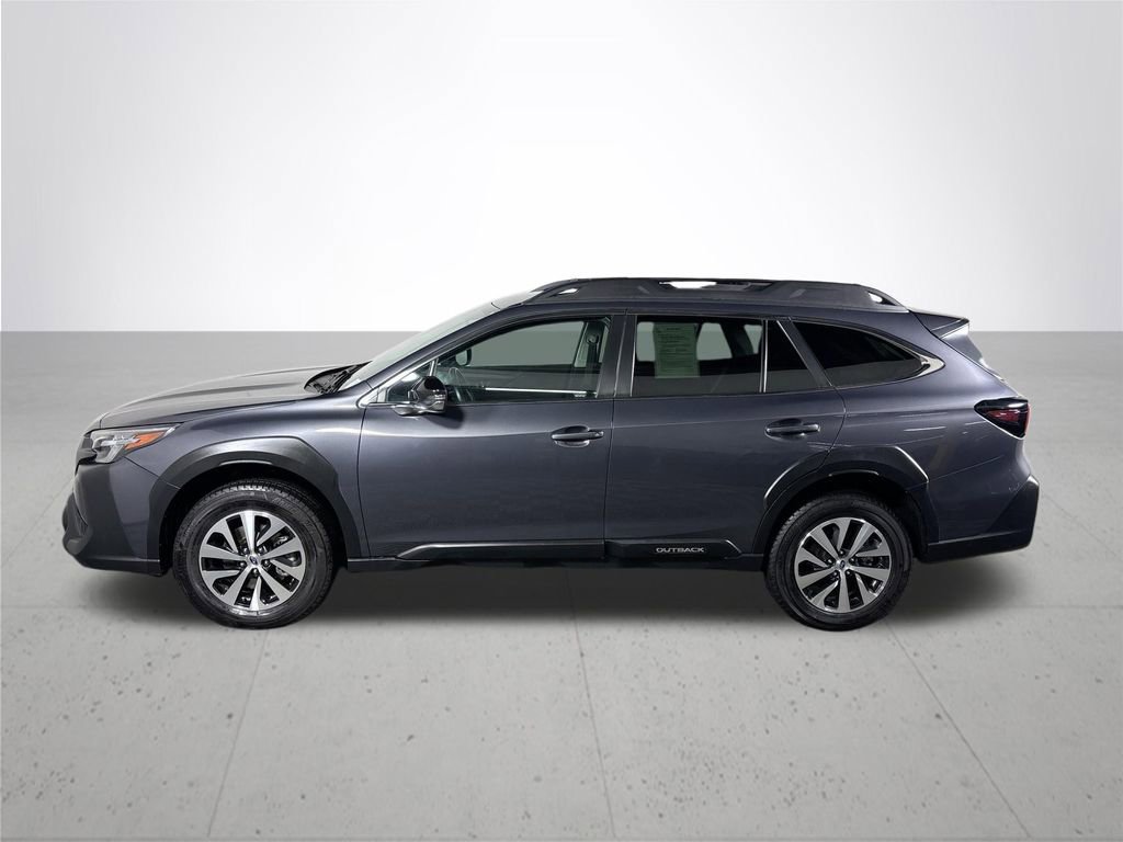 Used 2024 Subaru Outback Premium image 9
