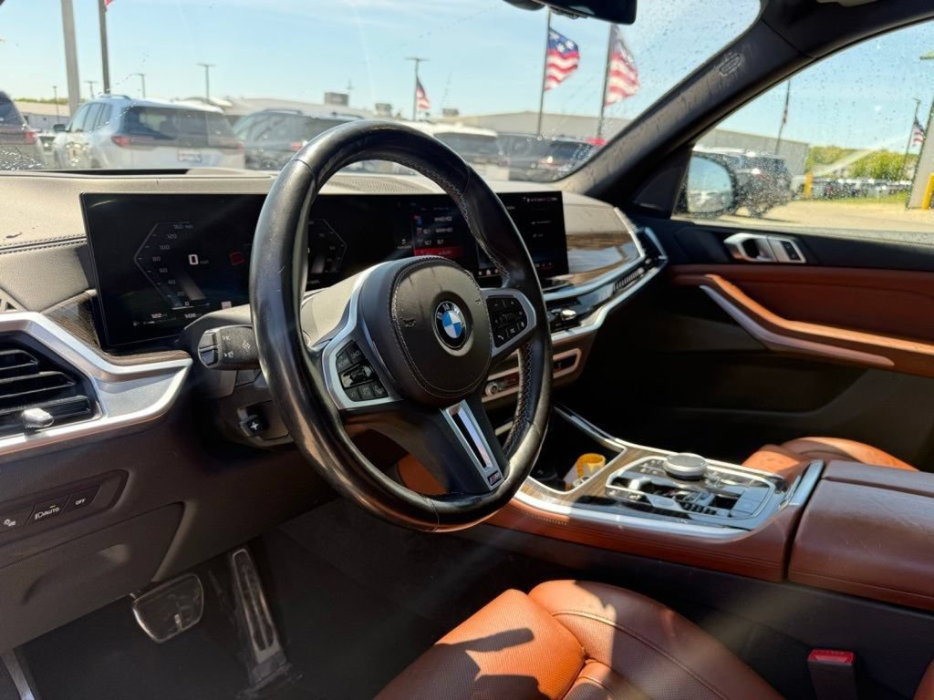 Used 2024 BMW X5 M60i AWD/4WD image 35