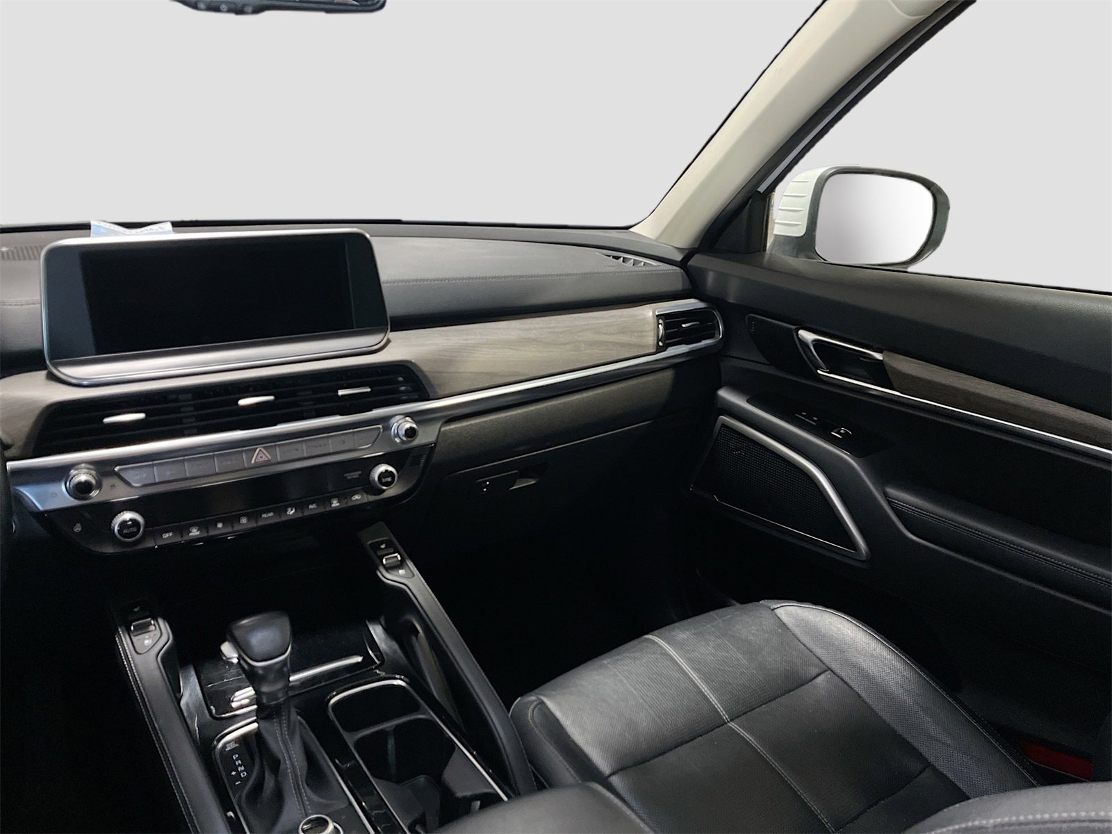 Used 2022 Kia Telluride EX w/ EX Premium Package image 25