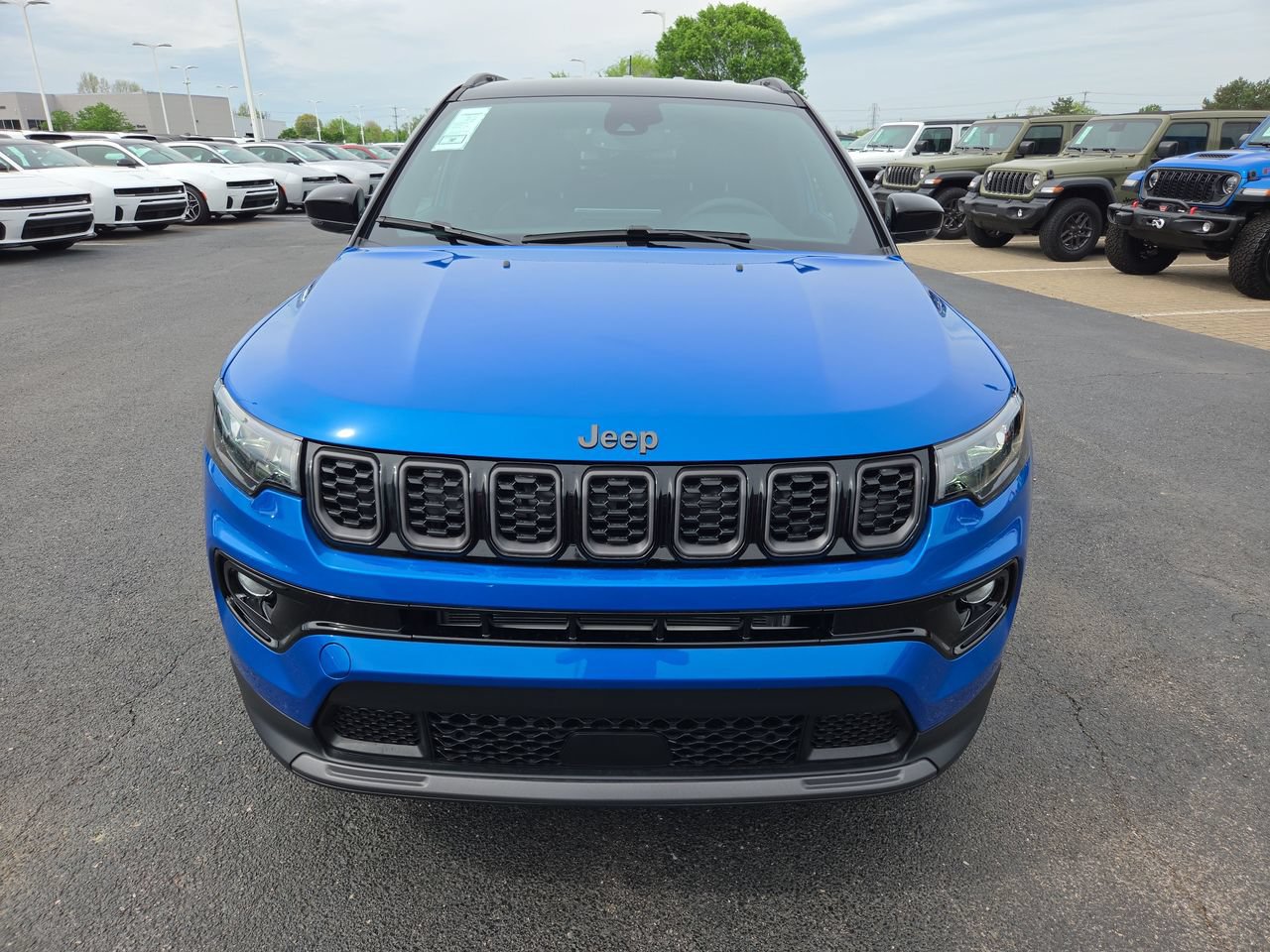 New 2026 Jeep Compass Limited AWD/4WD image 2