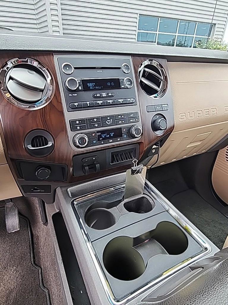 Used 2012 Ford F250 Lariat w/ Lariat Interior Pkg RWD image 13