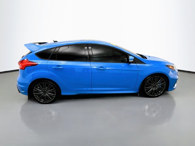 Used 2017 Ford Focus RS AWD/4WD image 8