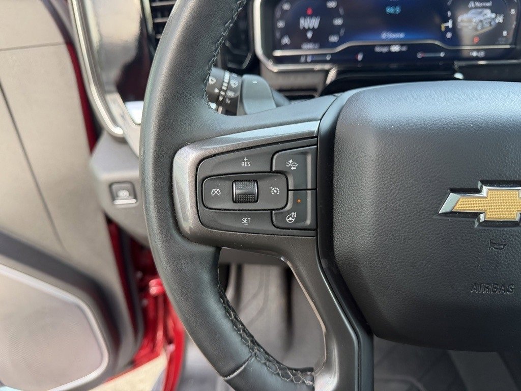 Used 2025 Chevrolet Silverado 1500 High Country w/ Technology Package image 18