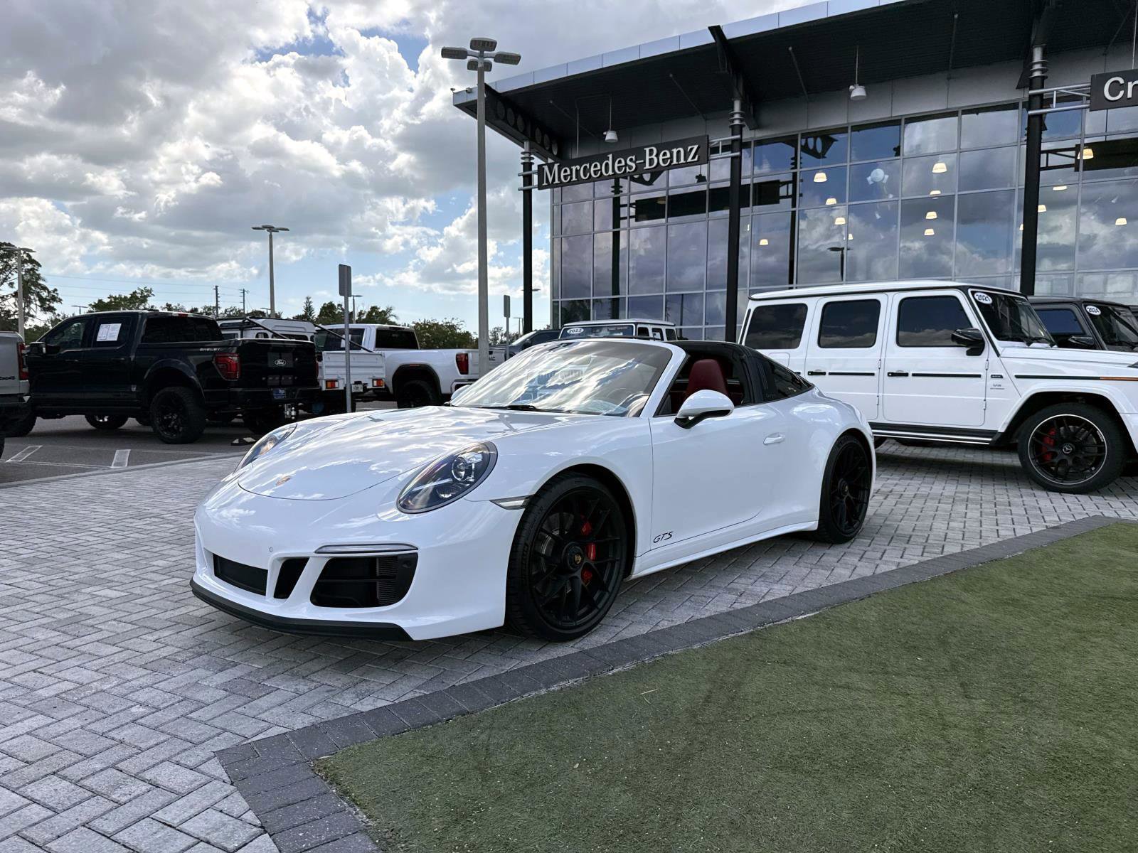 Used 2019 Porsche 911 Targa 4 GTS AWD/4WD image 2