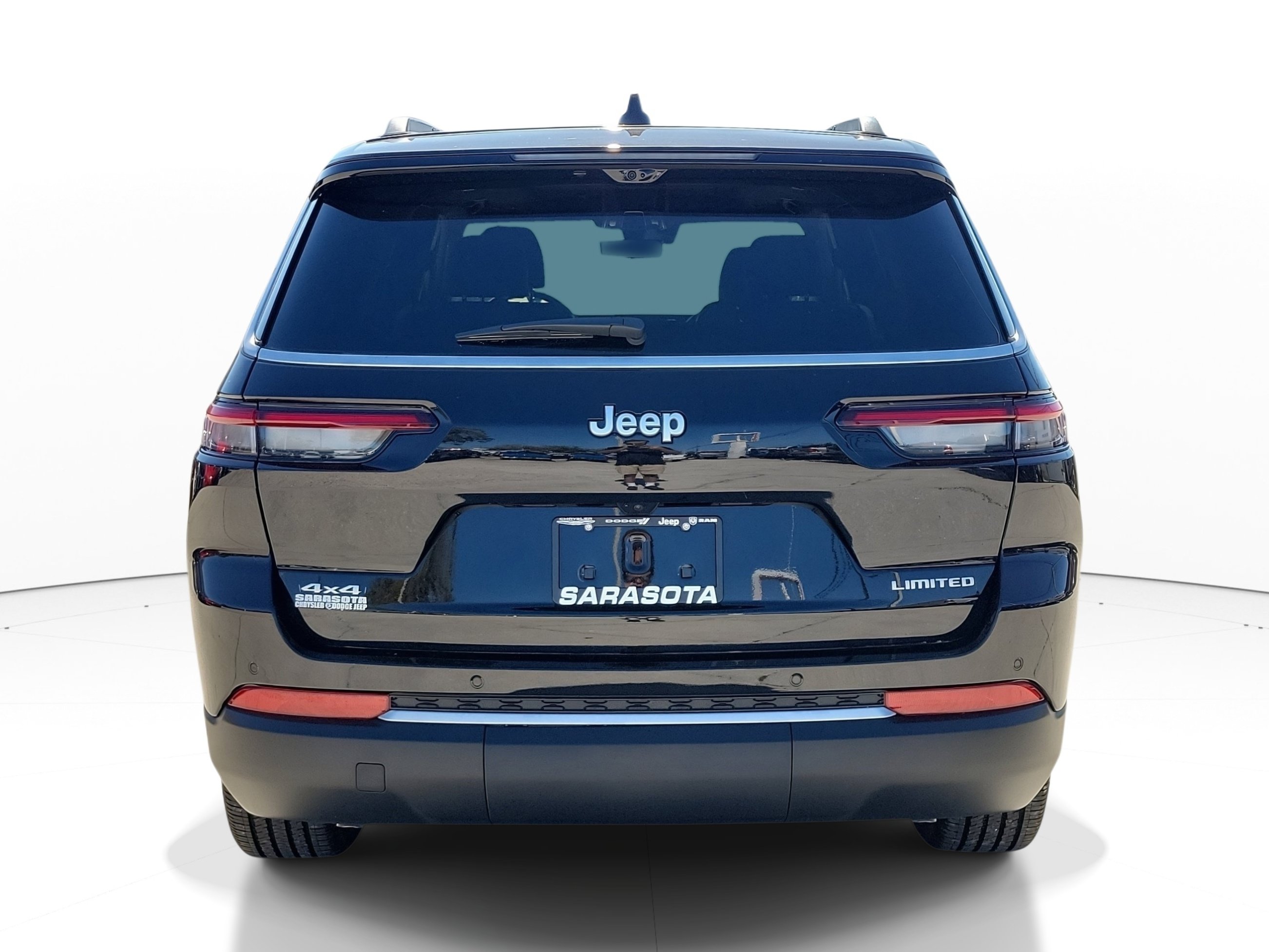 New 2026 Jeep Grand Cherokee L Limited w/ Luxury Tech Group II AWD/4WD image 5
