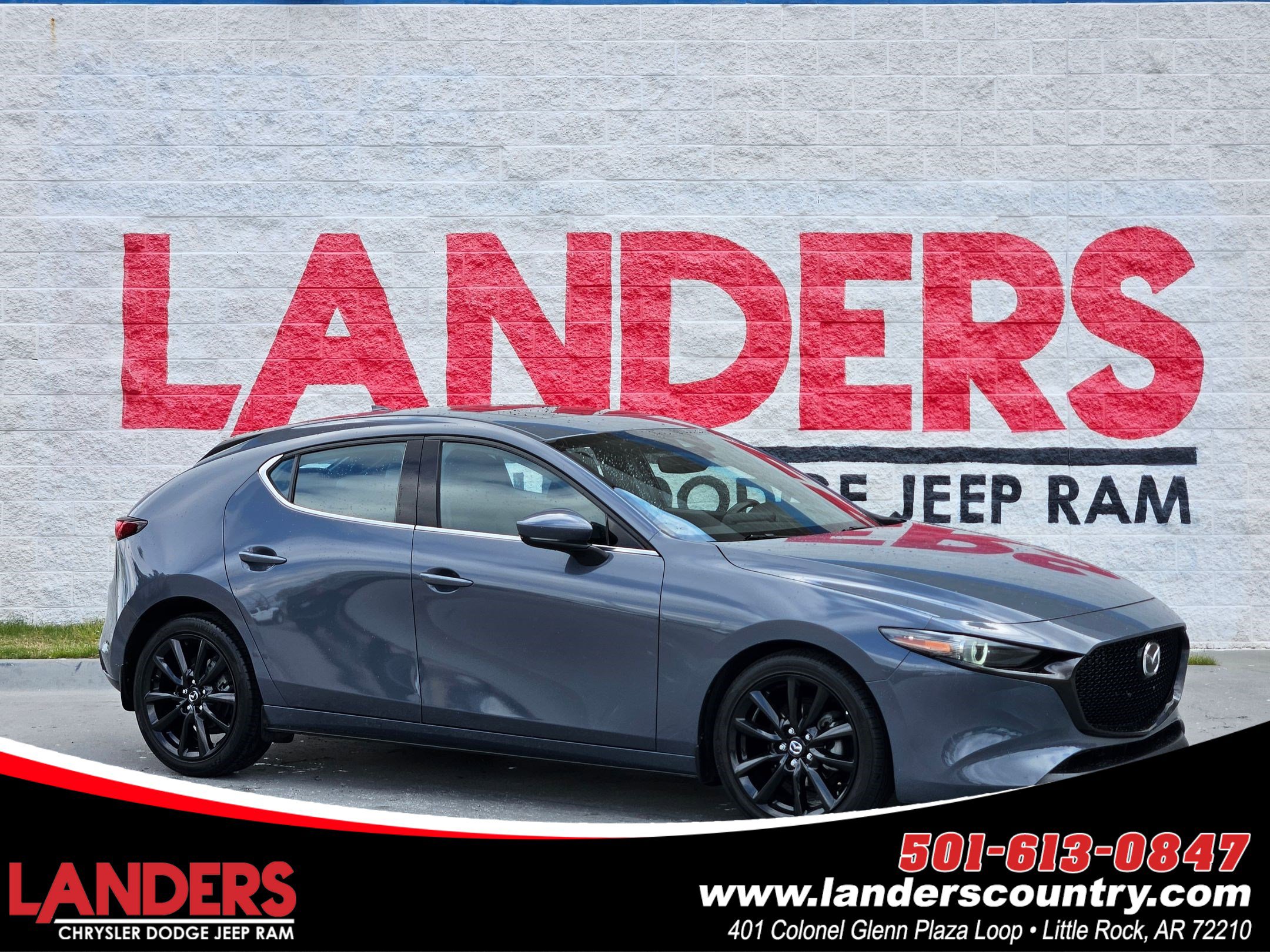 Used 2022 MAZDA MAZDA3 s image 1