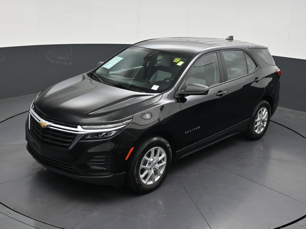 Used 2024 Chevrolet Equinox LS FWD image 16