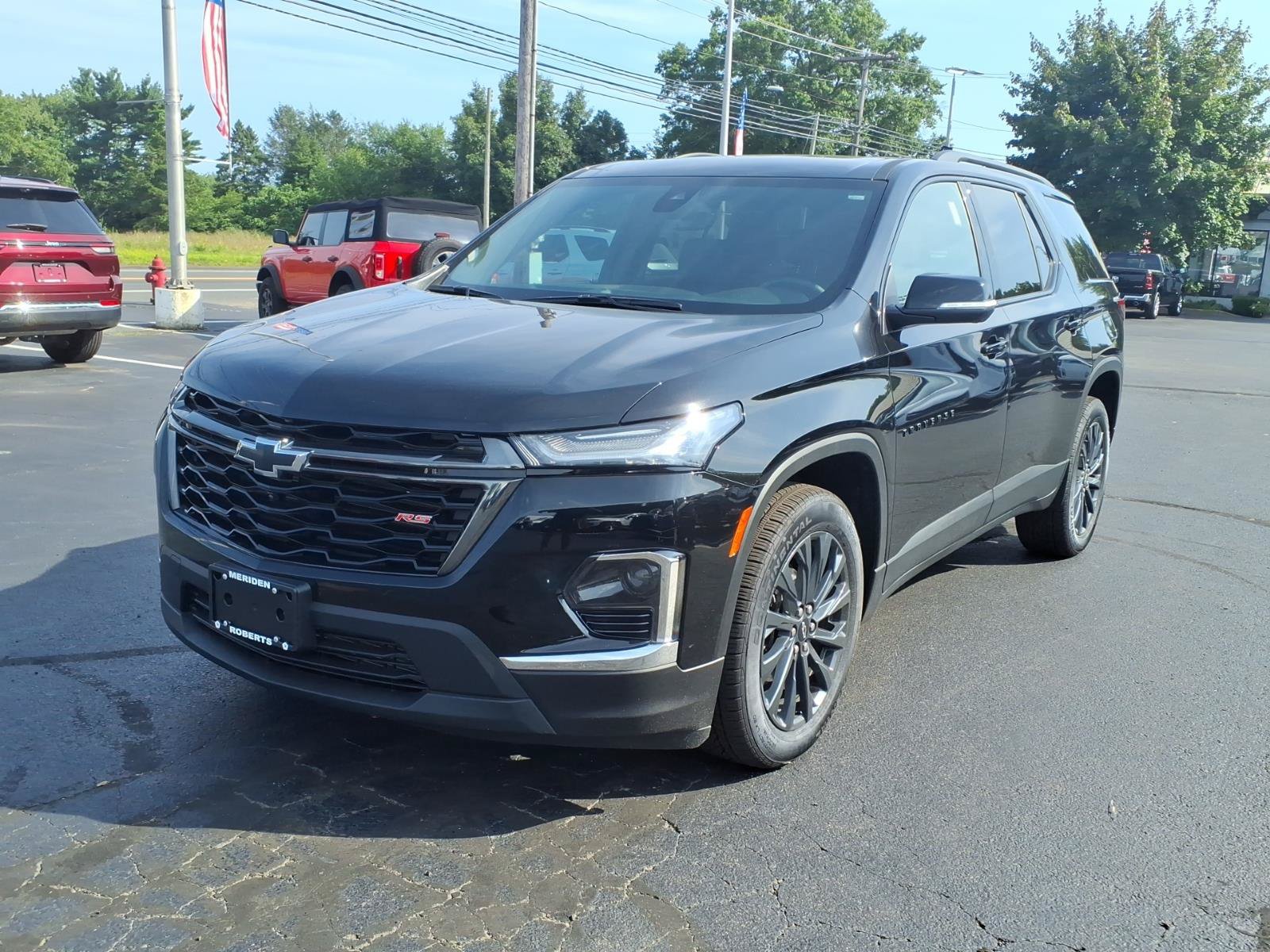 Used 2023 Chevrolet Traverse RS AWD/4WD image 3