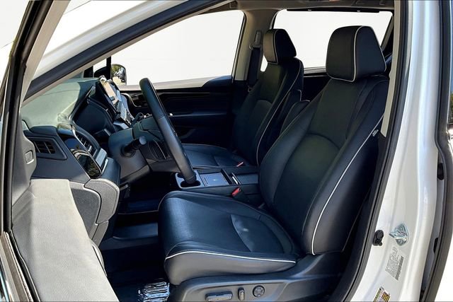 Used 2025 Honda Odyssey Elite image 18