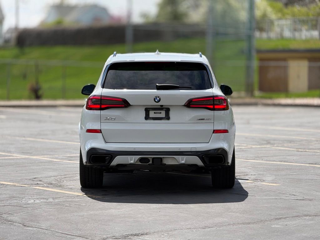 Used 2020 BMW X5 xDrive40i w/ M Sport Package image 6