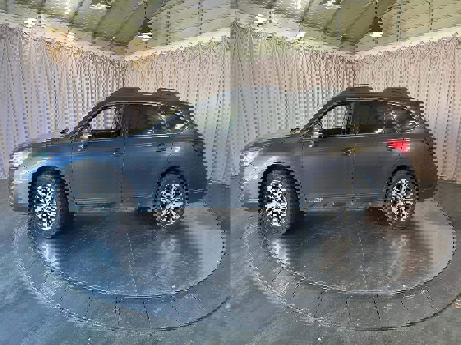 Used 2019 Subaru Outback 2.5i Limited image 8