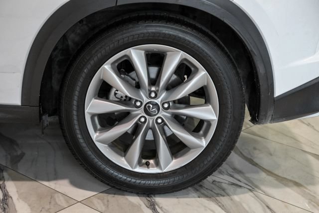 Used 2020 INFINITI QX50 Luxe w/ Navigation Package FWD image 55