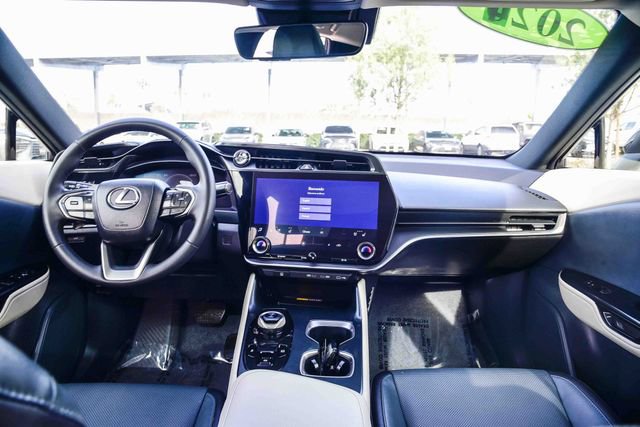 Used 2024 Lexus RZ 300e Premium image 14