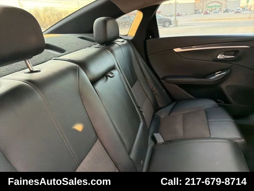 Used 2017 Chevrolet Impala LT image 30