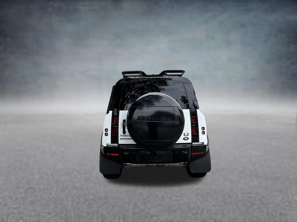 Used 2022 Land Rover Defender 110 S AWD/4WD image 6