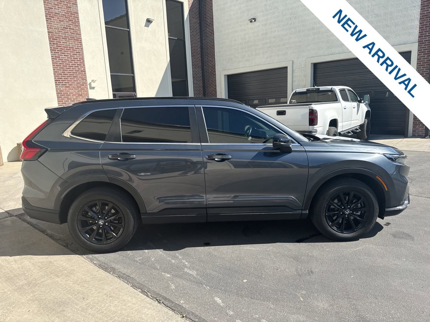 Used 2025 Honda CR-V Sport-L image 8