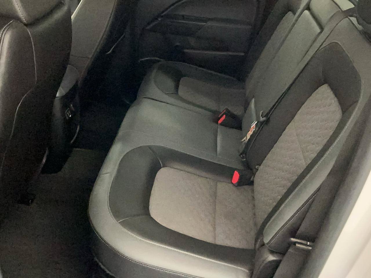 Used 2019 Chevrolet Colorado Z71 AWD/4WD image 10