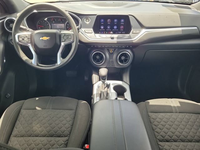 Used 2022 Chevrolet Blazer LT AWD/4WD image 11