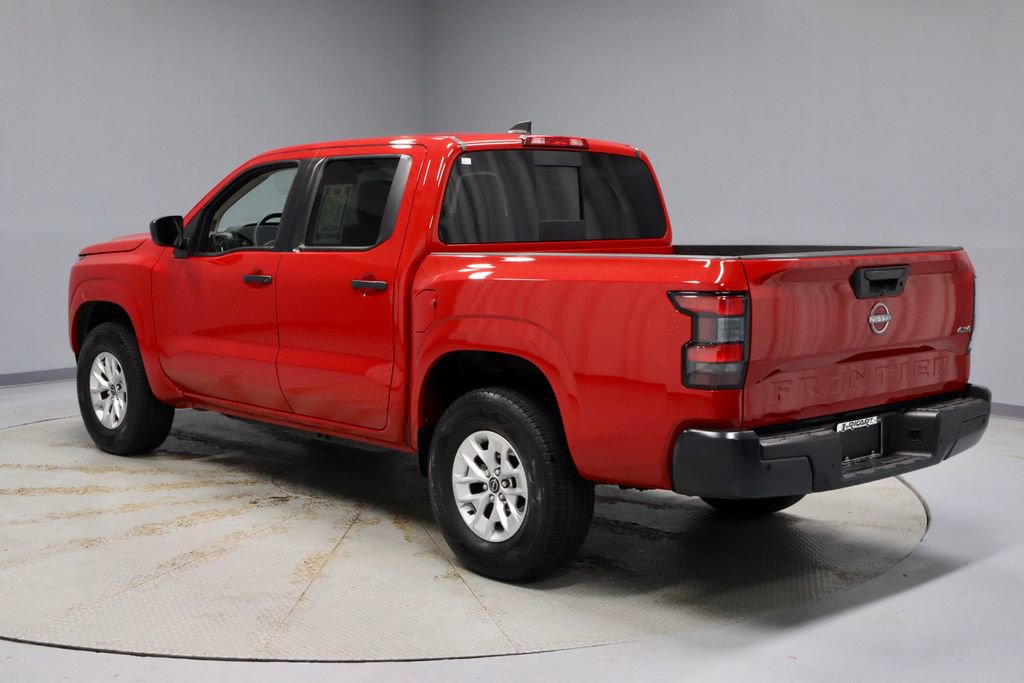 Certified 2025 Nissan Frontier S w/ S Utility Package image 9