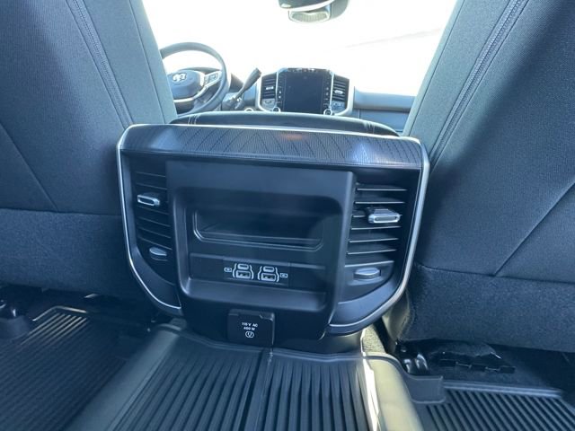 New 2026 RAM 3500 Big Horn AWD/4WD image 35