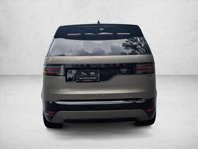 Used 2023 Land Rover Discovery HSE R-Dynamic AWD/4WD image 6