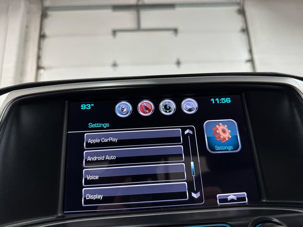Used 2018 GMC Sierra 1500 SLT AWD/4WD image 32