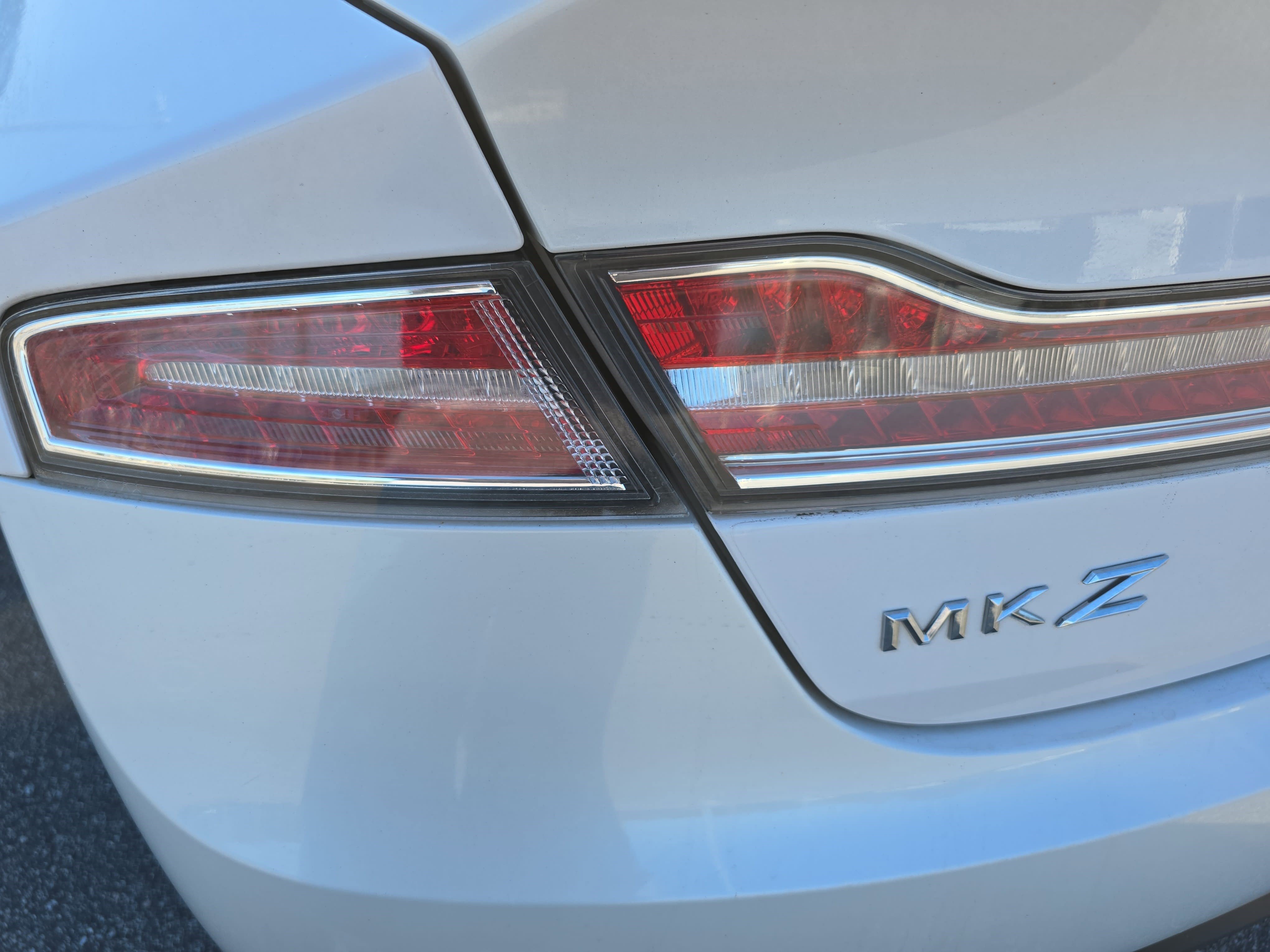 Used 2019 Lincoln MKZ Reserve w/ Luxury Package image 34