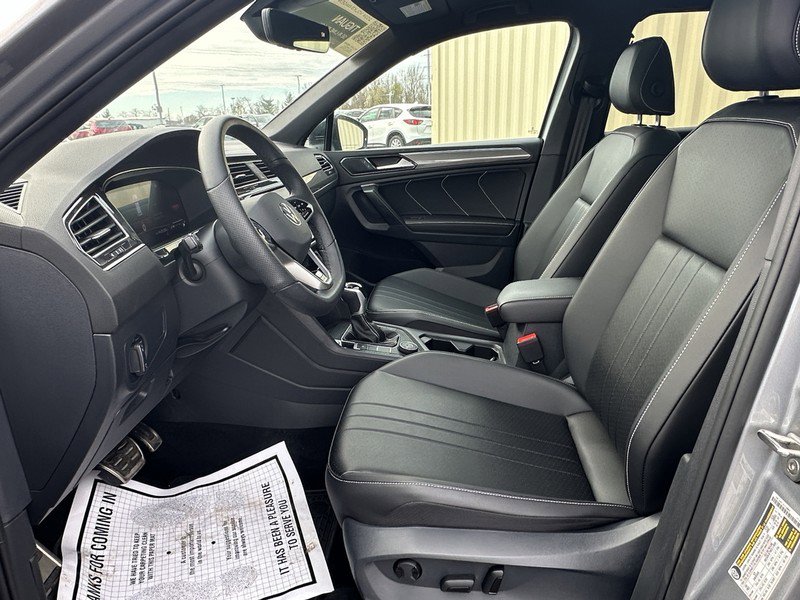 Used 2024 Volkswagen Tiguan SE R-Line w/ MDO Package, Two-Row image 20