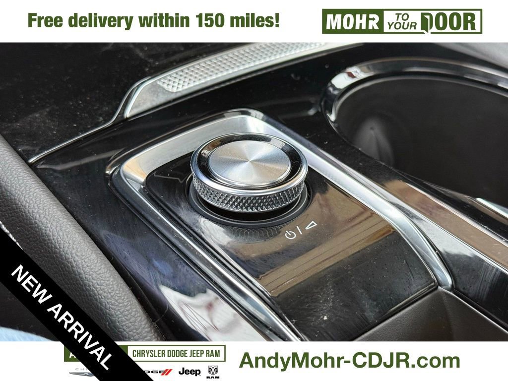 Used 2024 Buick Envision Avenir image 23