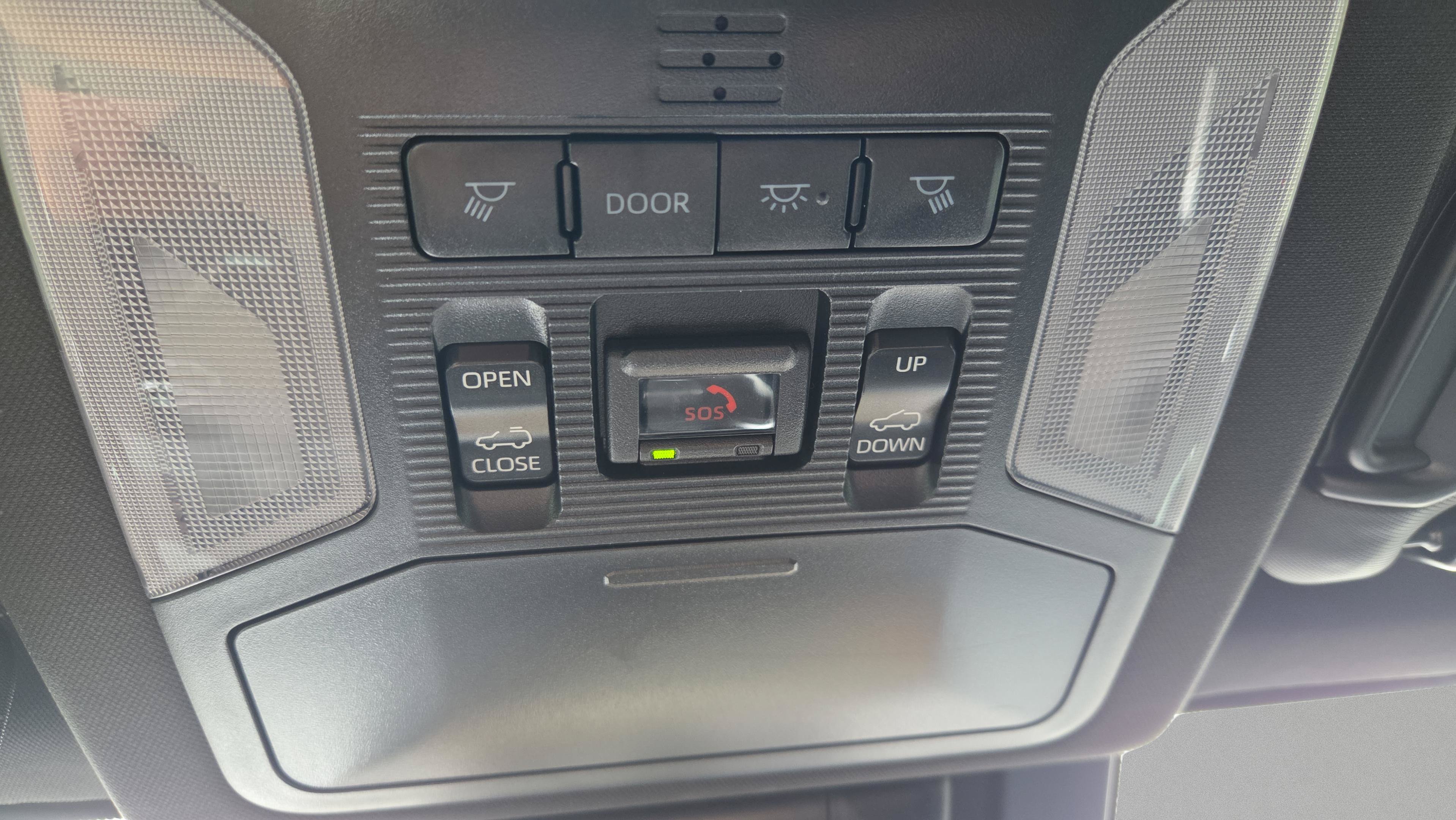 Certified 2022 Toyota RAV4 SE w/ Weather & Moonroof Package AWD/4WD image 29