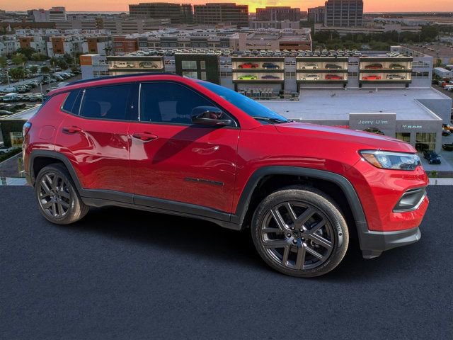 New 2026 Jeep Compass Latitude w/ Sun and Sound Group