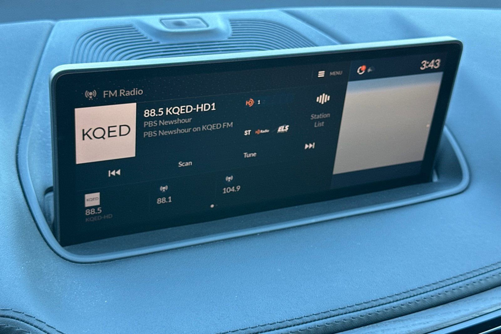 Used 2023 Acura MDX SH-AWD w/ Advance Package image 20