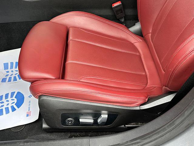 Certified 2023 BMW 330i xDrive 330i xDrive Sedan w/ Premium Package image 15