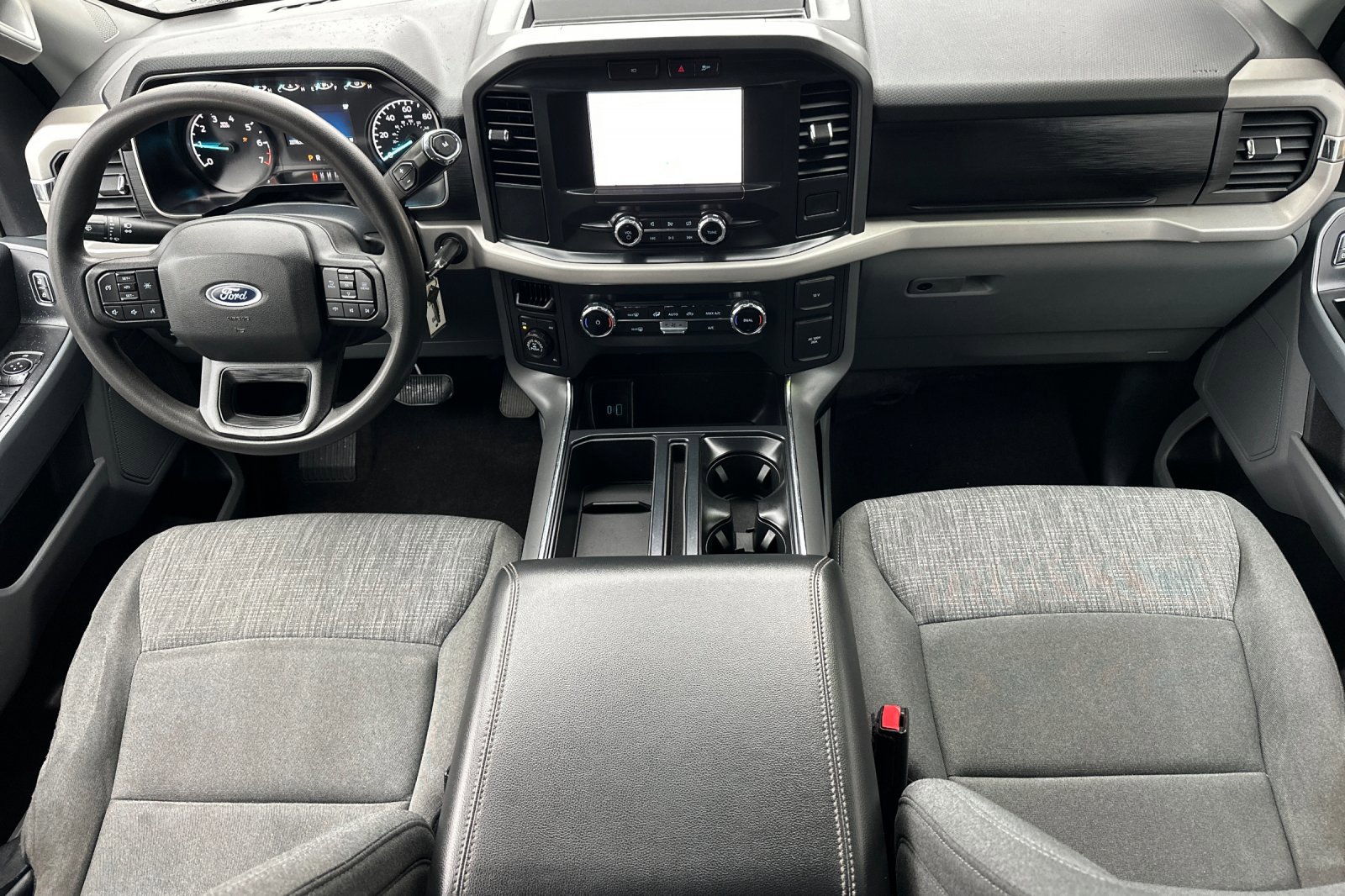 Used 2022 Ford F150 XLT image 13