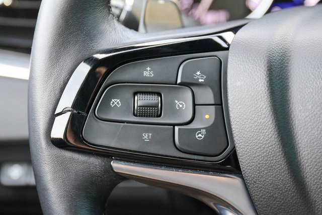 Used 2022 Buick Enclave Avenir w/ Avenir Technology Package image 32