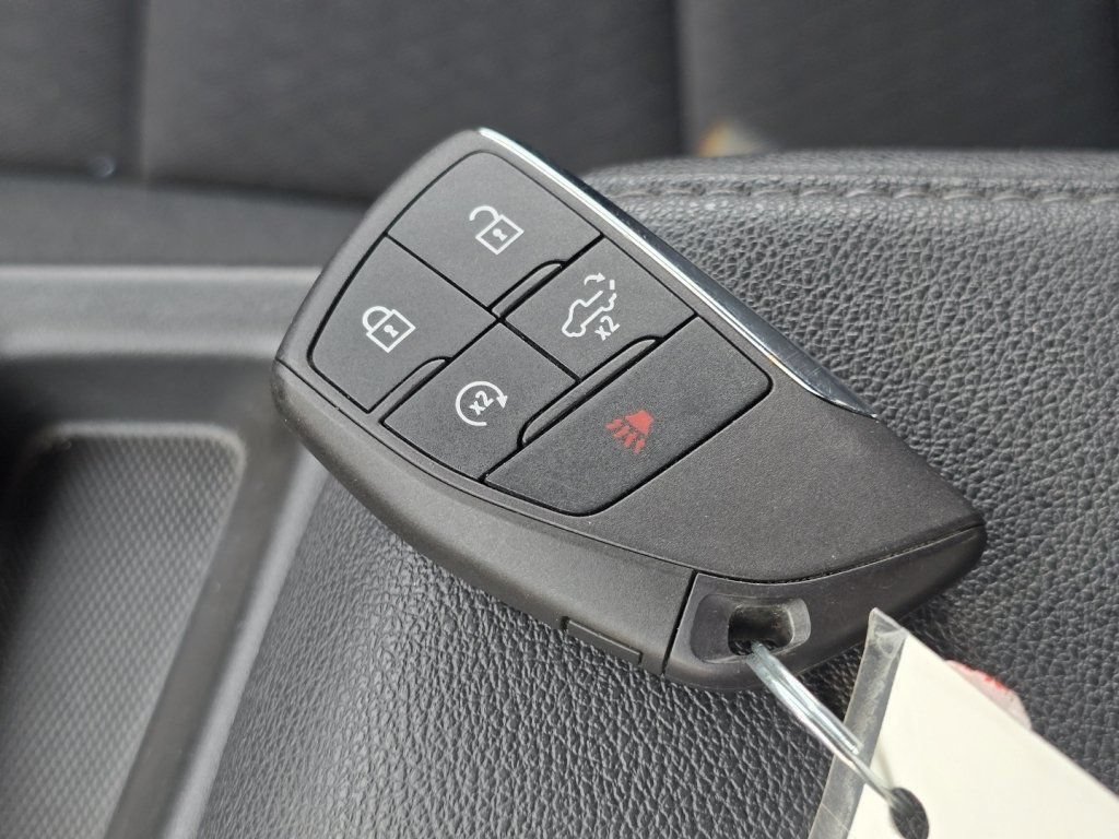 Used 2023 Chevrolet Silverado 1500 LT AWD/4WD image 71