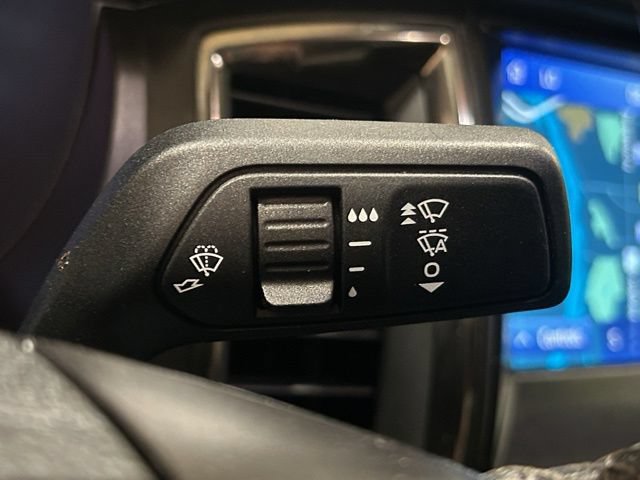 Certified 2022 Ford Ranger Lariat w/ Tremor Off-Road Package AWD/4WD image 33