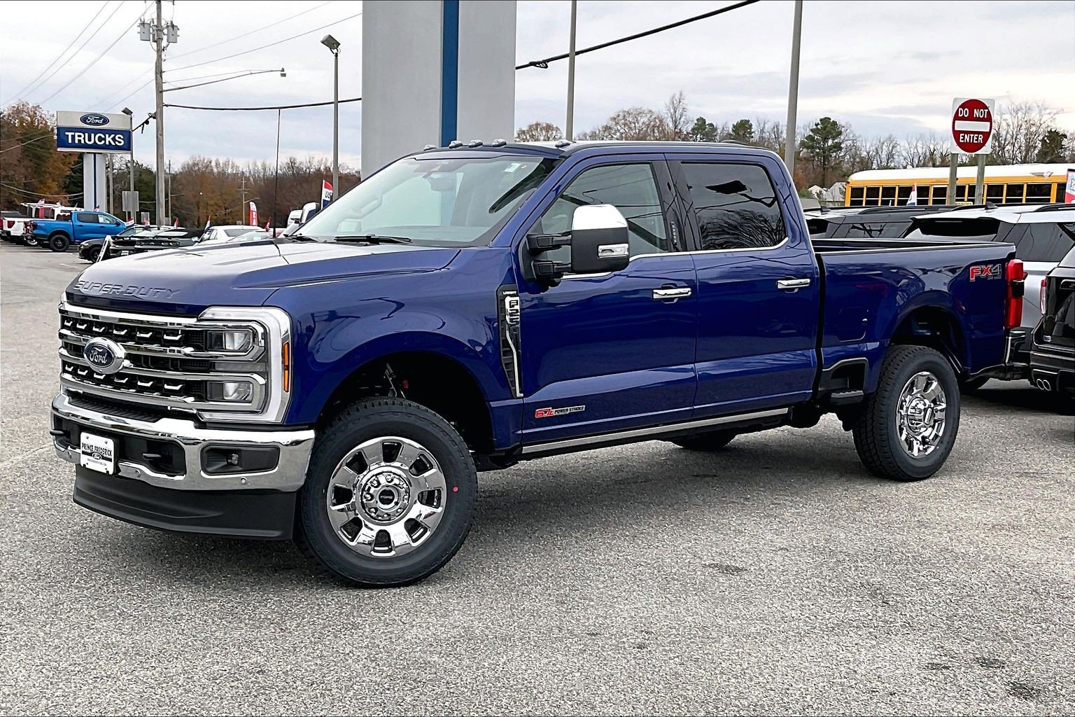 New 2026 Ford F250 Lariat w/ Lariat Ultimate Package AWD/4WD image 2