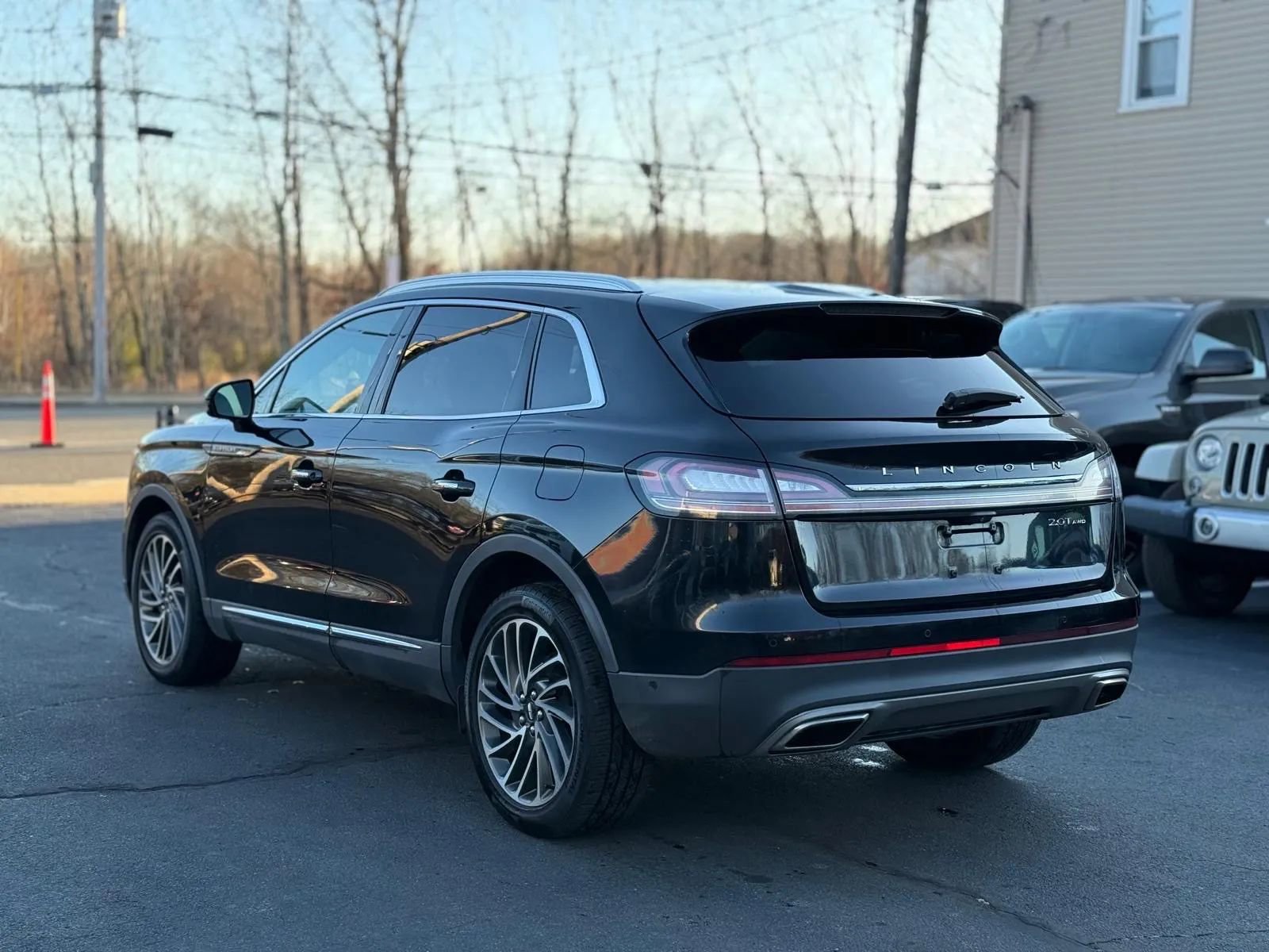 Used 2020 Lincoln Nautilus Reserve image 6